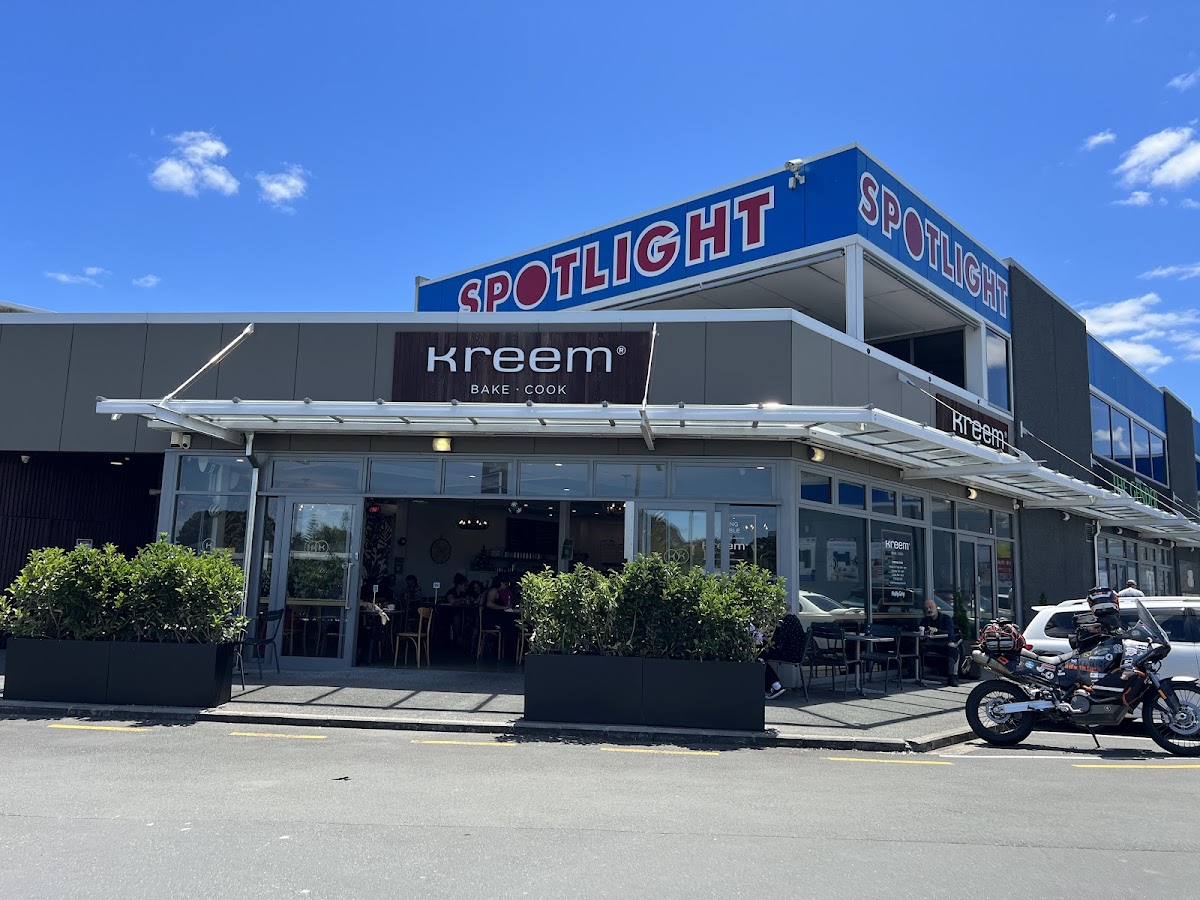 Kreem Cafe